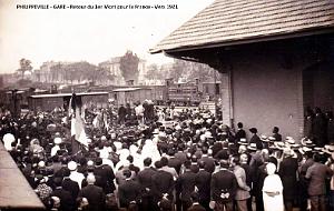 PHILIPPEVILLE - GARE - RETOUR DU 1ER MORT POUR LA FRANCE